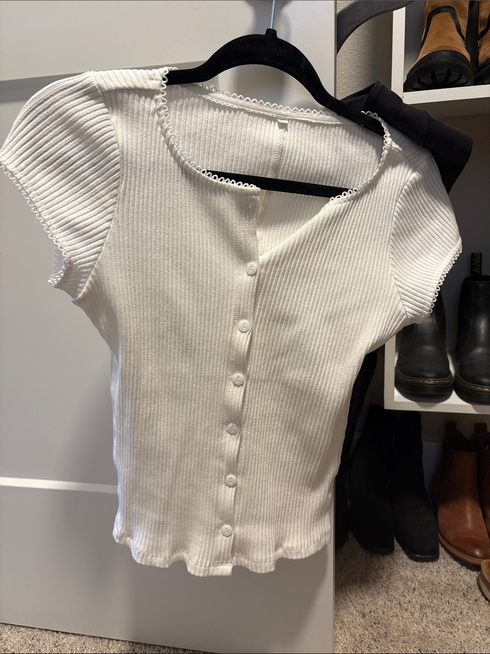 White button top NWOT